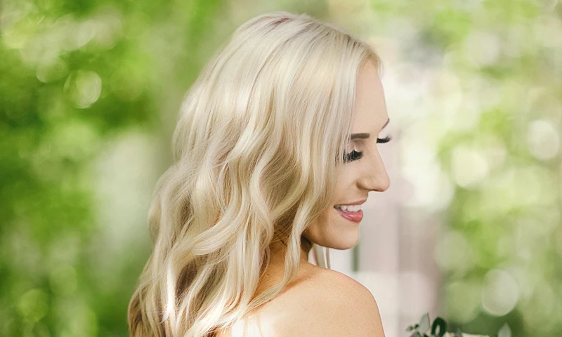 Abstehende Haare entfernen