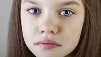 Evoto AI Nose Job Simulator Retouches Nose with Sliders